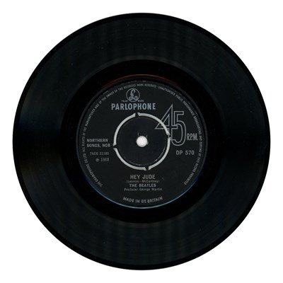 Lot 189 - The Beatles Hey Jude Revolution Parlophone Export Single (UK)