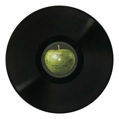 Lot 210 - John Lennon & Yoko Ono 1968 Two Virgins Mono LP (UK)