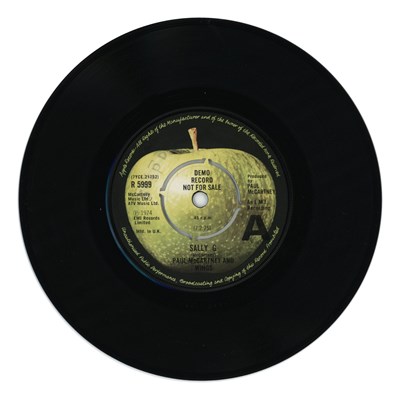 Lot 232 - Paul McCartney & Wings 1973 Sally G Apple Demonstration 7 Inch Single (UK)