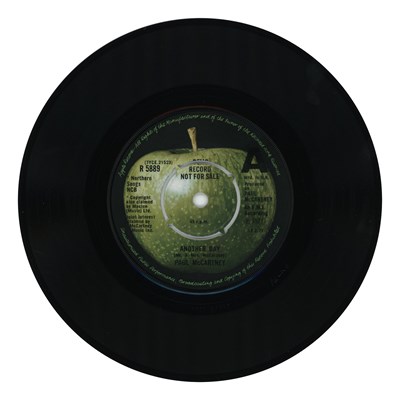 Lot 237 - Paul McCartney Another Day 7 Inch Apple Demonstration Record (UK)