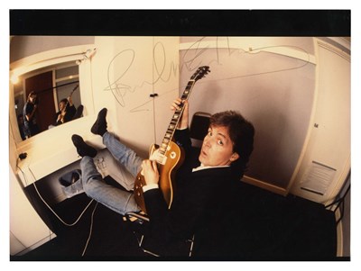 Lot 240 - Paul McCartney 1989 Autographed Flowers In The Dirt Tour Photograph (UK)