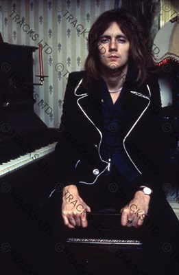 Lot 234 - Queen 1974 First Promotional Photo Shoot Transparencies With Copyright (UK)