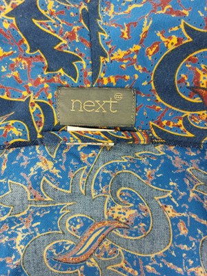 Lot 261 - Freddie Mercury Owned Damask Robe (UK)