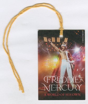 Lot 261 - Freddie Mercury Owned Damask Robe (UK)